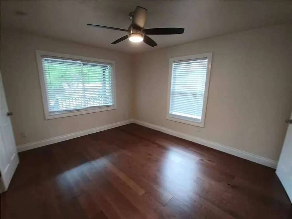 1705 Singleton Avenue Austin, TX 78702