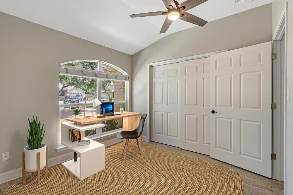 305 Dayna Cove Leander, TX 78641