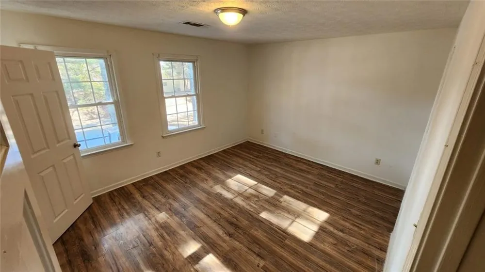 631 Hunting Creek Lane SE Conyers, GA 30013