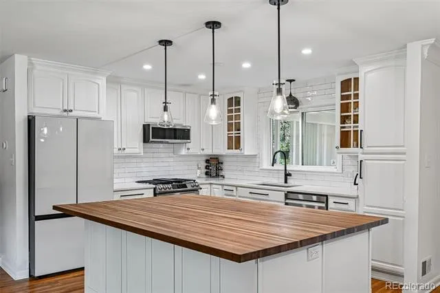 10470 Livingston Drive Northglenn, CO 80234