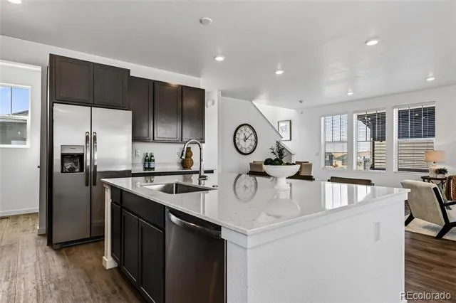 1949 S Fultondale Way Aurora, CO 80018