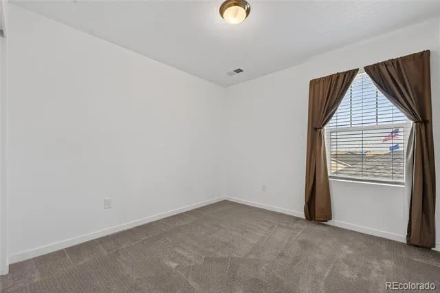 1949 S Fultondale Way Aurora, CO 80018
