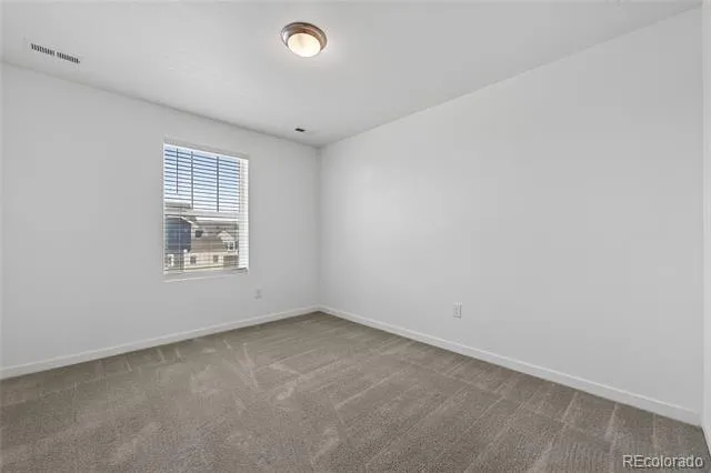 1949 S Fultondale Way Aurora, CO 80018