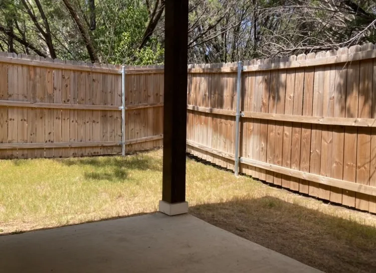 5858 Black Pine Circle Granbury, TX 76048