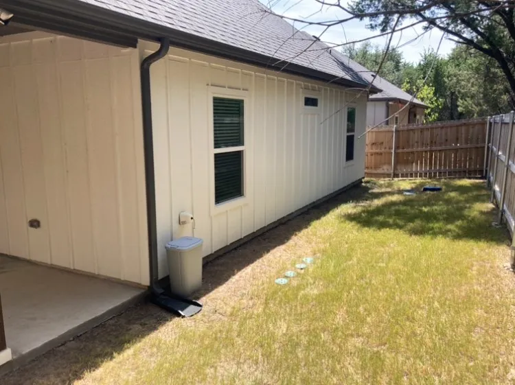 5858 Black Pine Circle Granbury, TX 76048