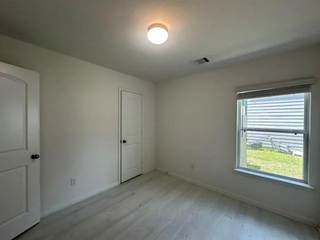 28617 Rantoul Court Huntsville, TX 77320