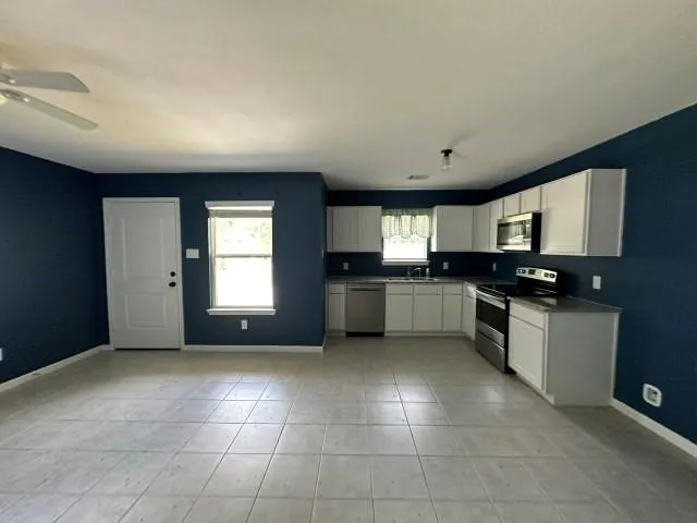 28617 Rantoul Court Huntsville, TX 77320