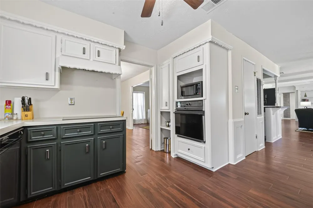3411 Candleway Drive Spring, TX 77388