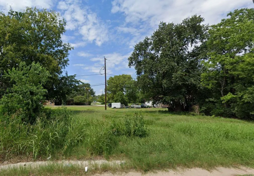 N Wayside Drive Houston, TX 77028
