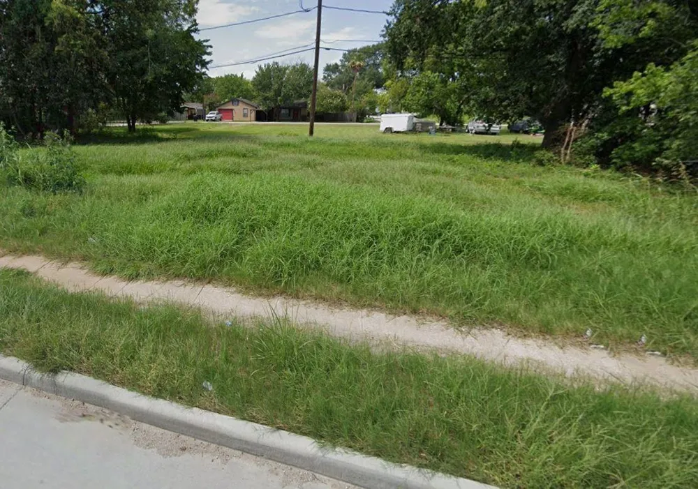 N Wayside Drive Houston, TX 77028