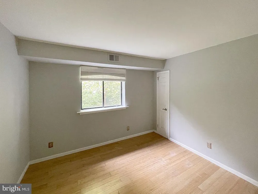 37 LE FORGE COURT #37 Chesterbrook, PA 19087