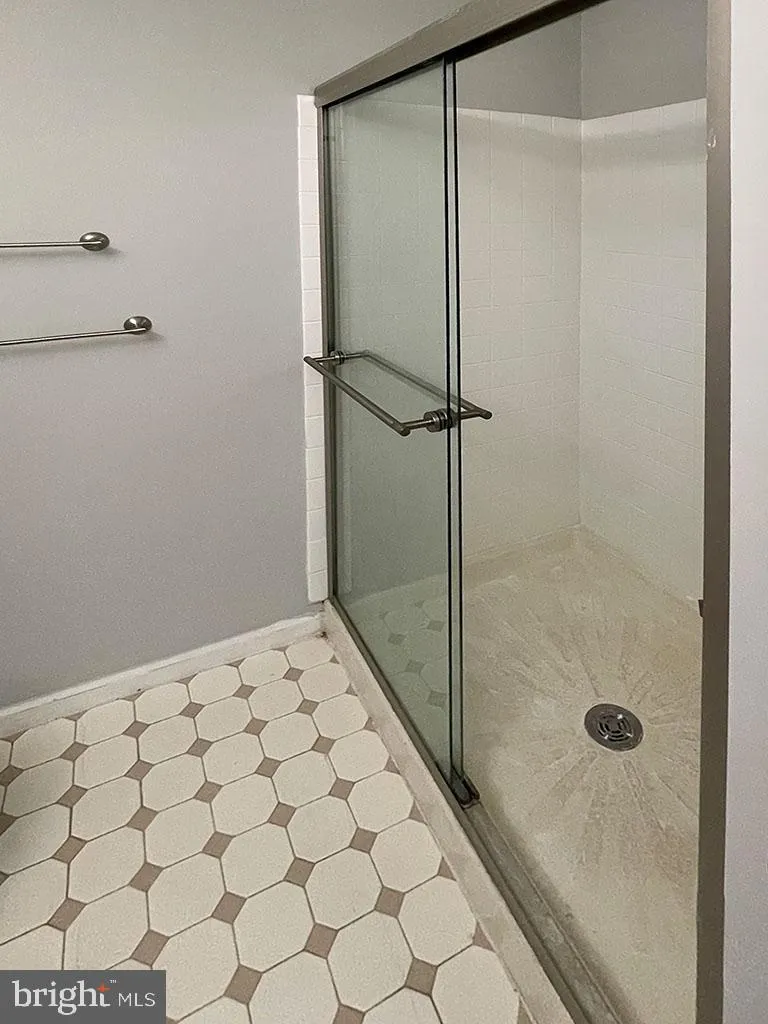 37 LE FORGE COURT #37 Chesterbrook, PA 19087