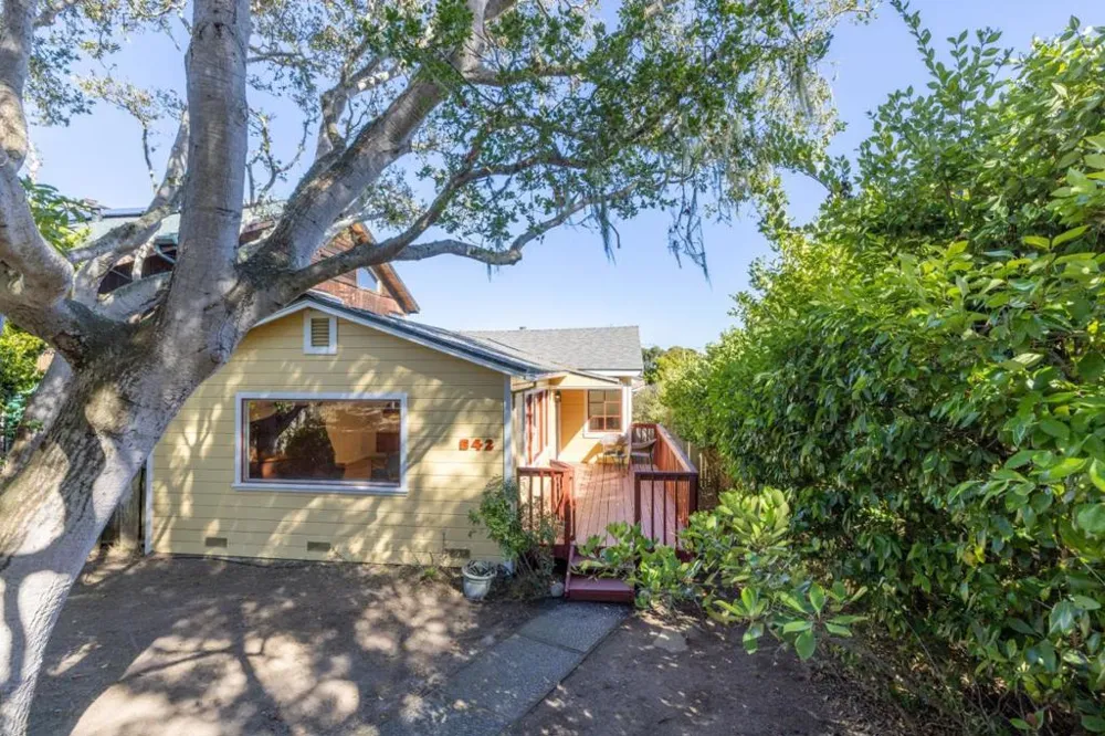 642 Cypress Street Monterey, CA 93940