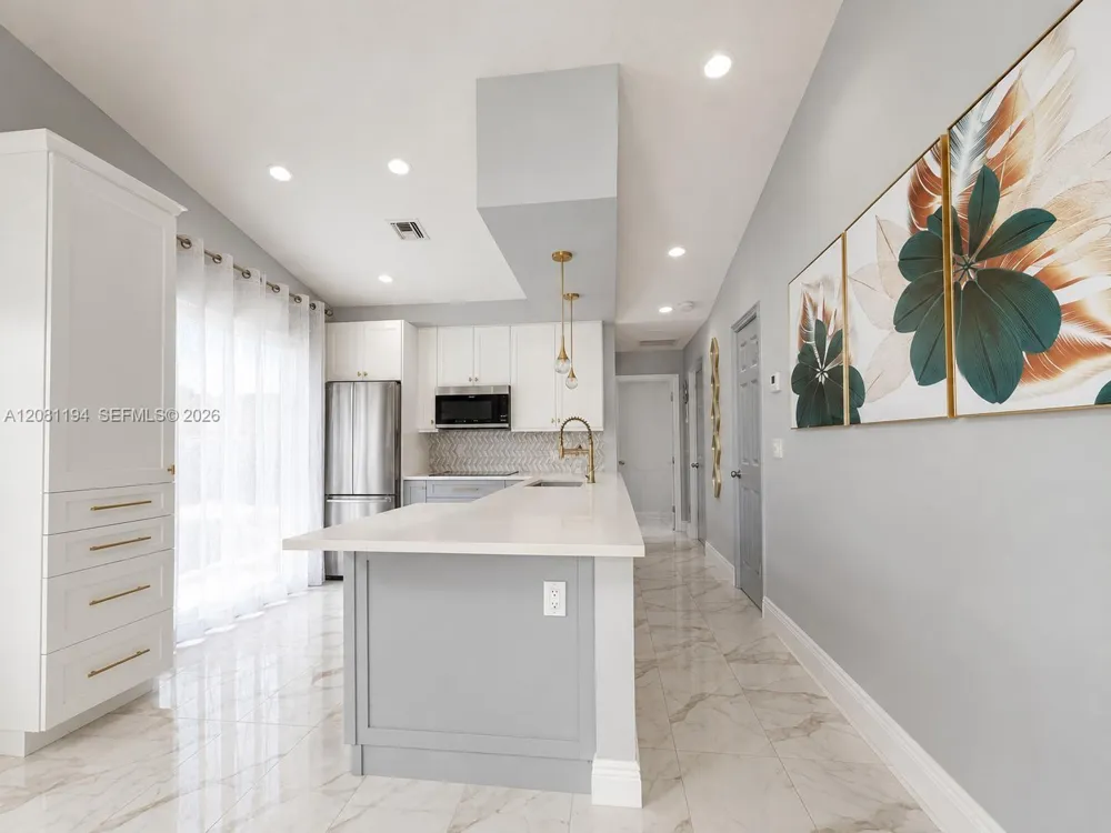 6100 Bear Creek Ct Lake Worth, FL 33467