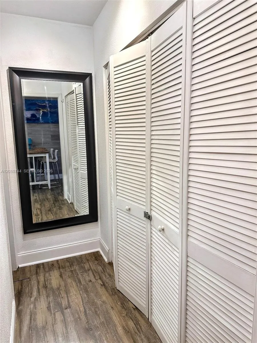 3071 SW 27th Ave #19 Miami, FL 33133