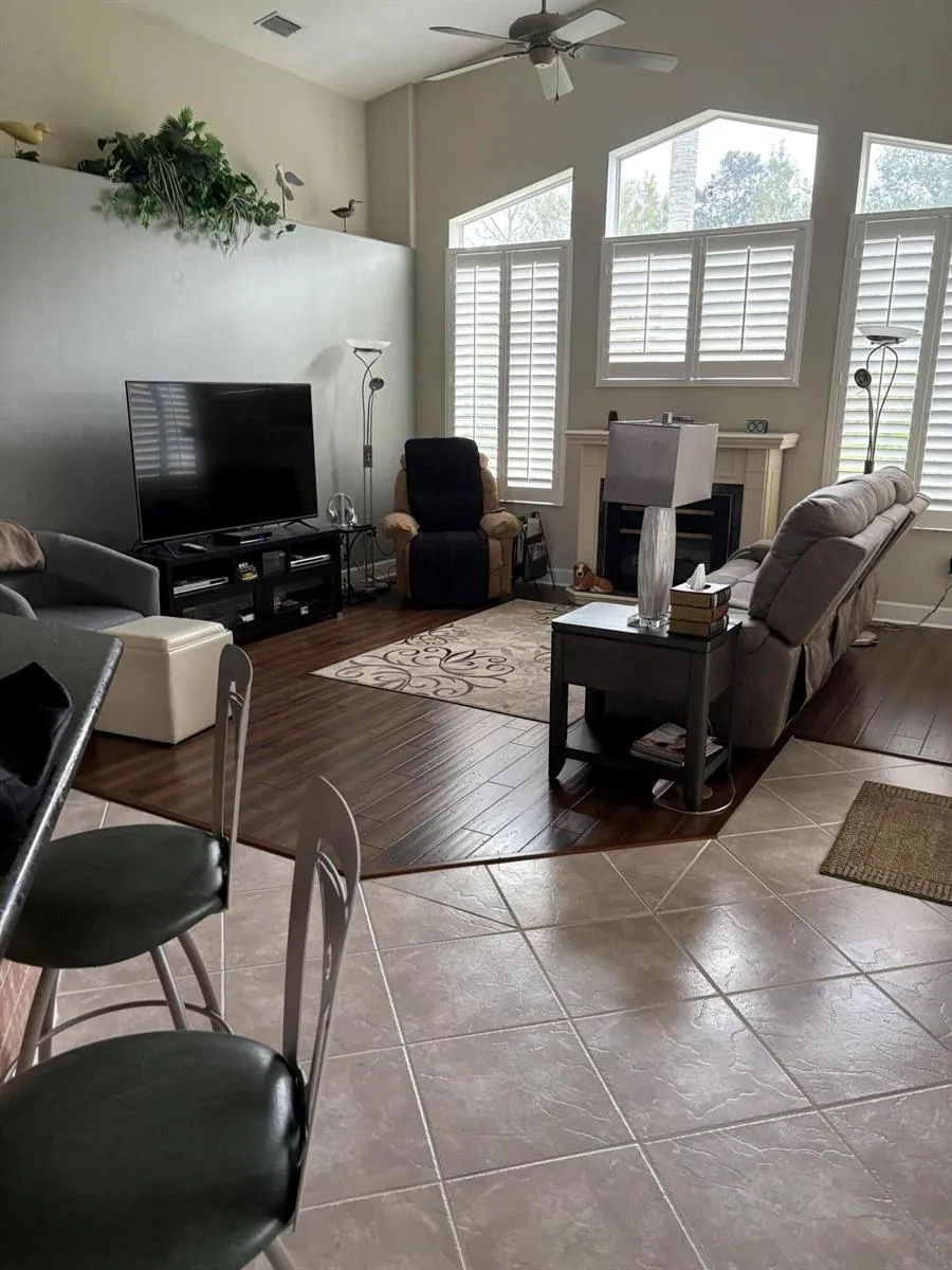 8 TROPIC LAKE WAY Ormond Beach, FL 32174