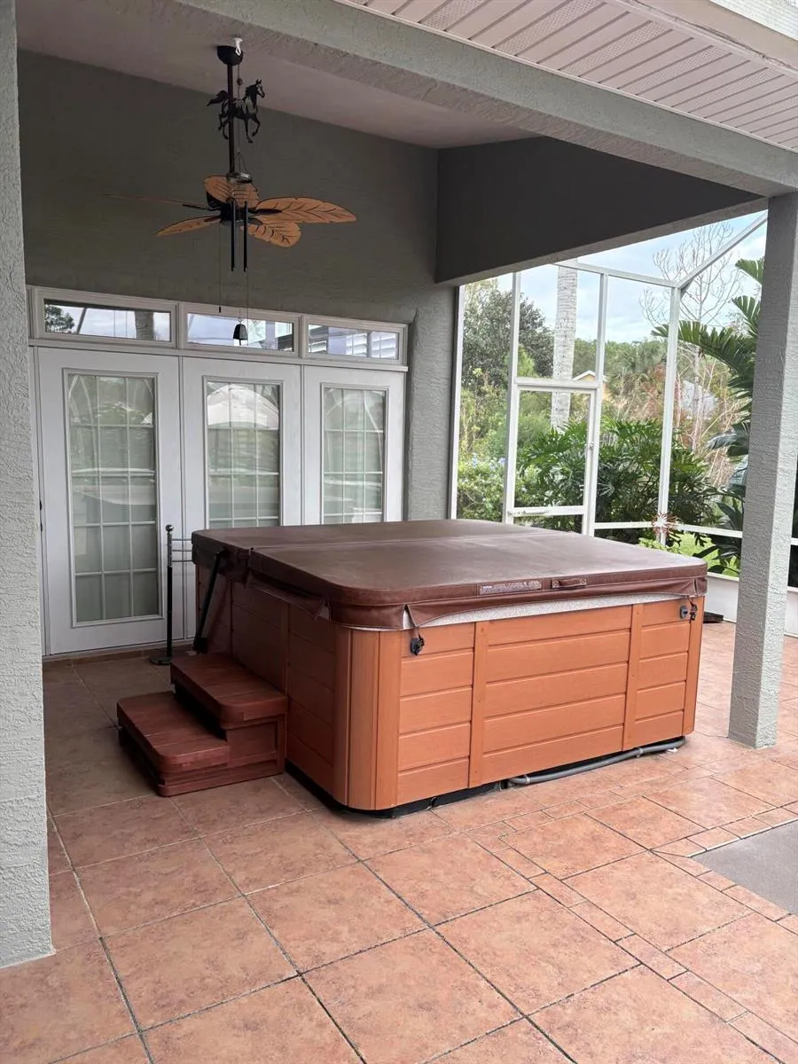 8 TROPIC LAKE WAY Ormond Beach, FL 32174
