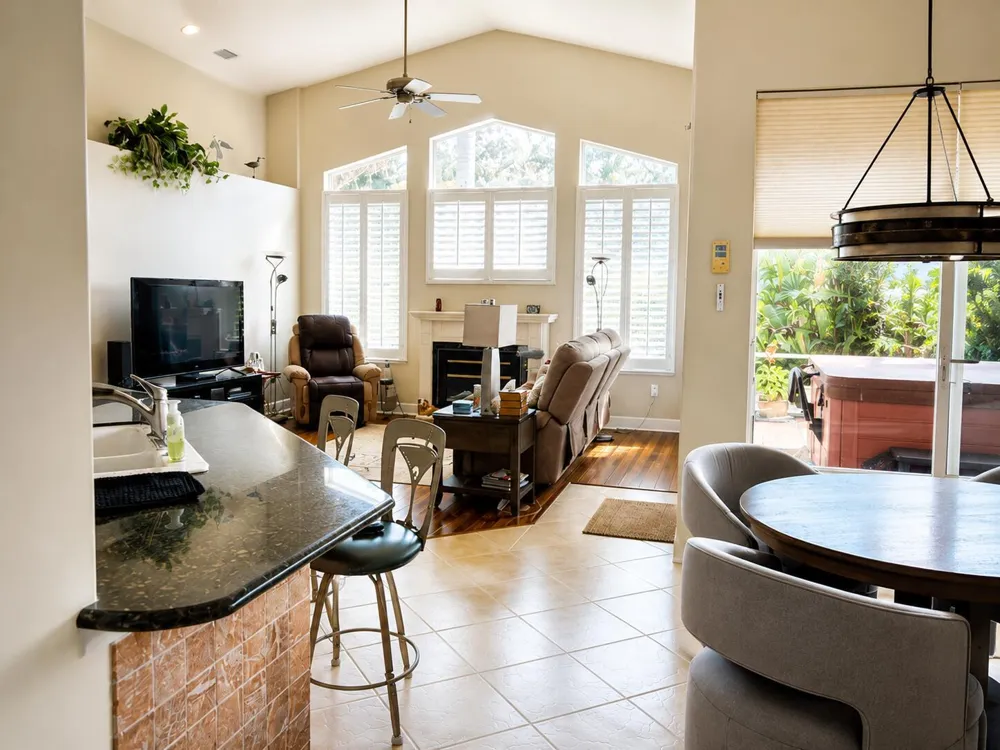 8 TROPIC LAKE WAY Ormond Beach, FL 32174