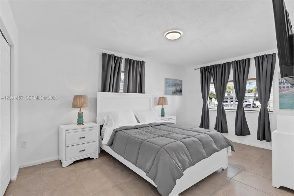 1430 NE 11th St #1430 Homestead, FL 33033