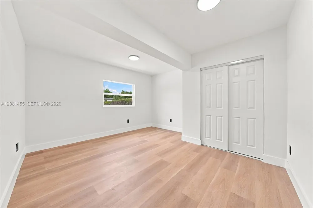 1838 NW 57th St Miami, FL 33142
