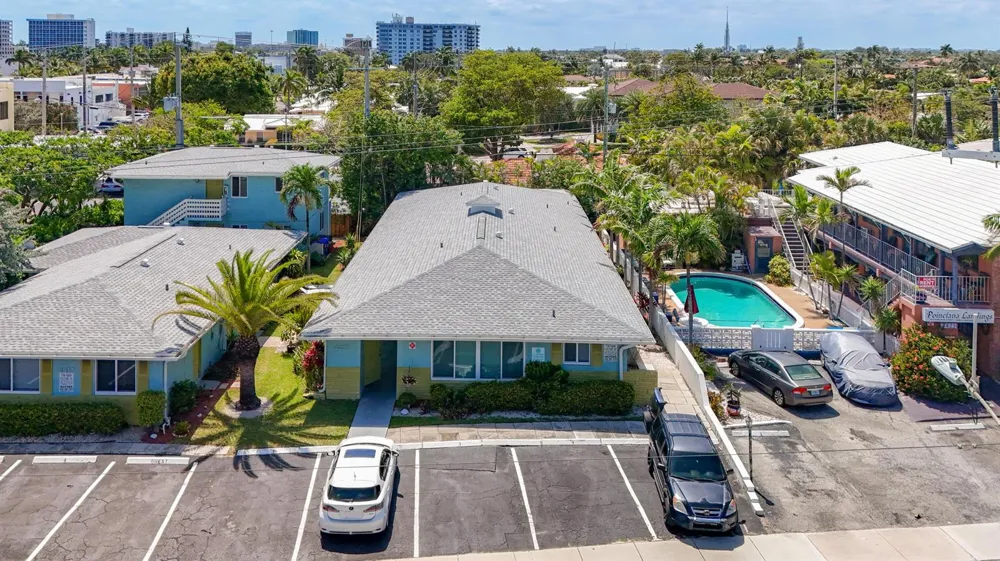 4421 POINCIANA STREET #2 Lauderdale By The Sea, FL 33308