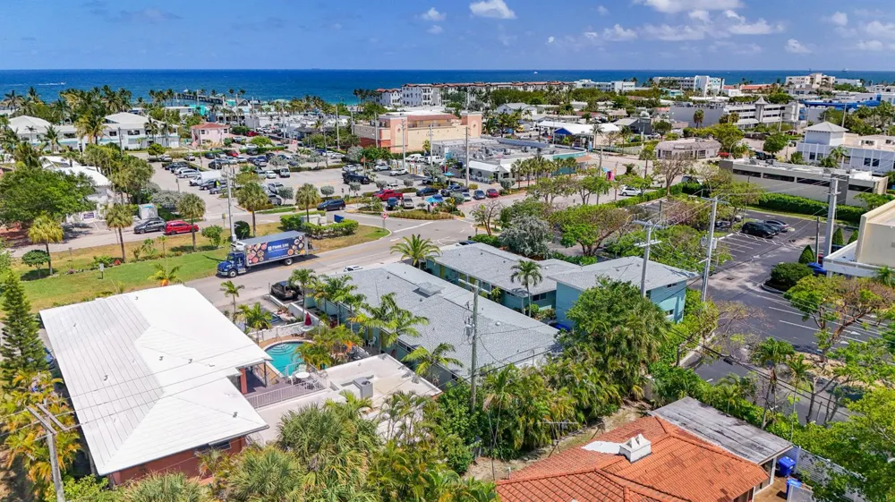 4421 POINCIANA STREET #2 Lauderdale By The Sea, FL 33308