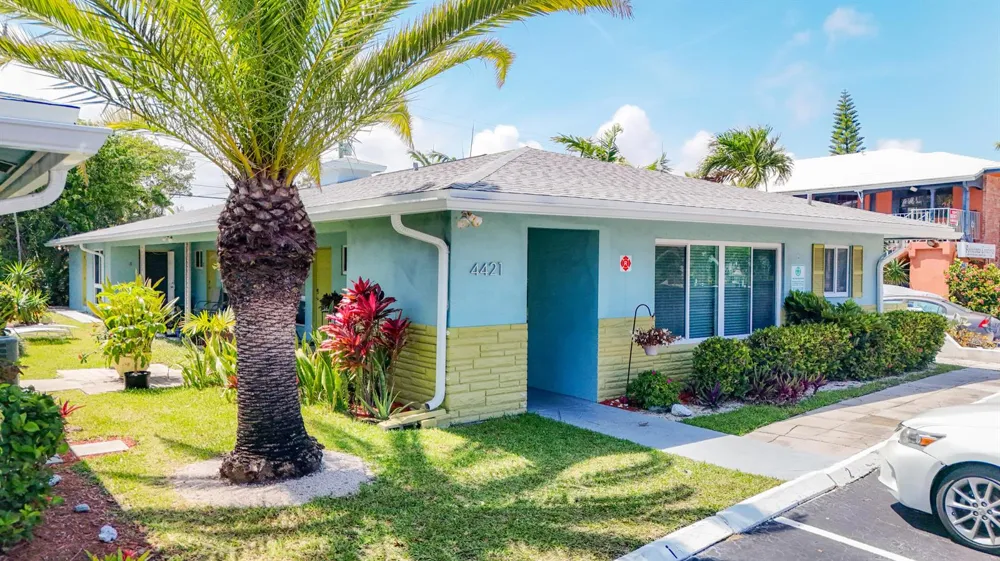 4421 POINCIANA STREET #2 Lauderdale By The Sea, FL 33308