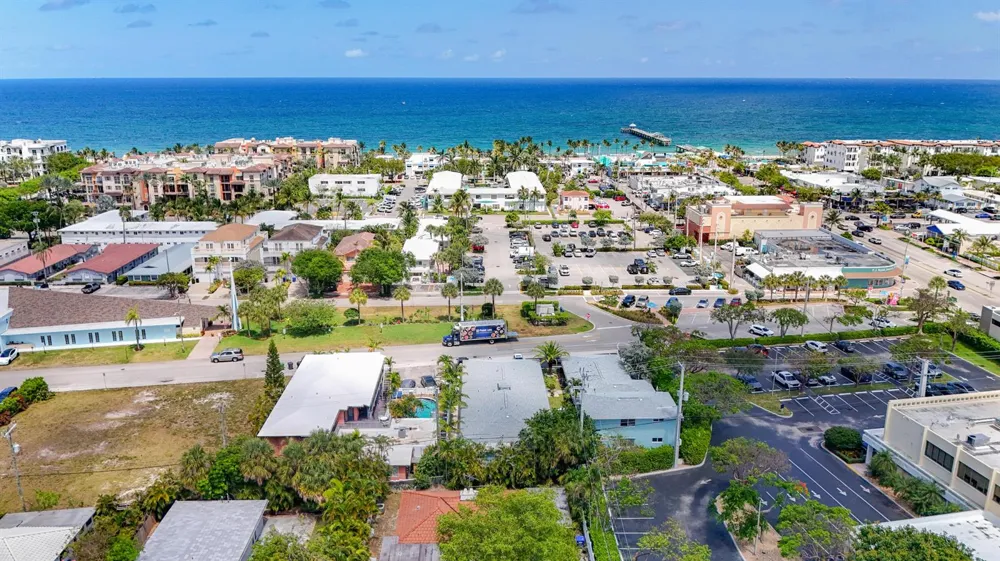 4421 POINCIANA STREET #2 Lauderdale By The Sea, FL 33308