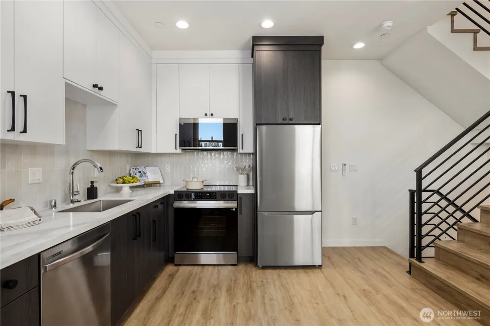 2328 Franklin Avenue E #B Seattle, WA 98102