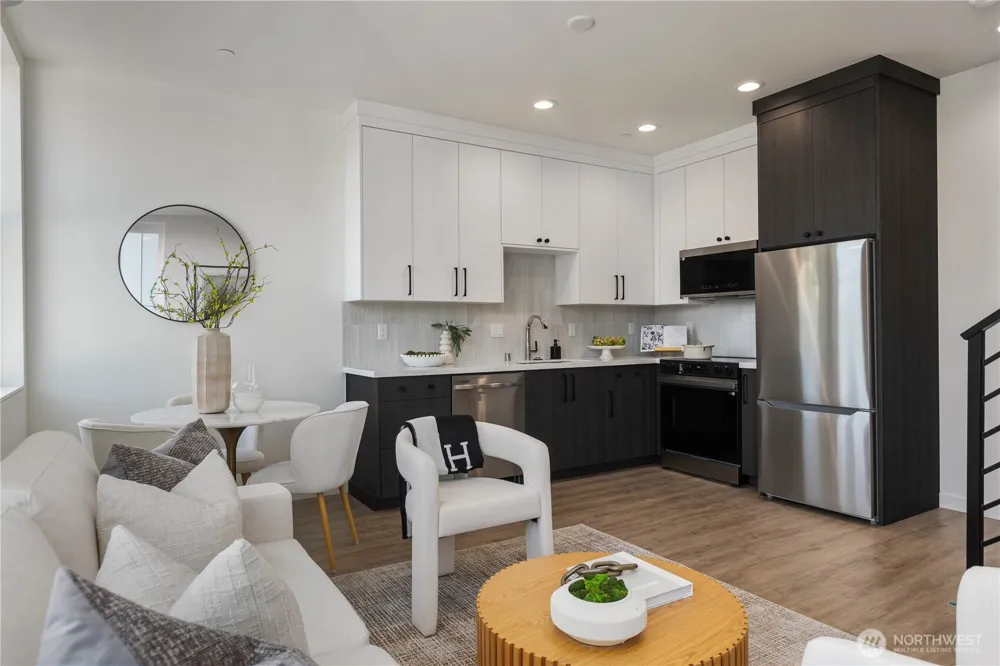2328 Franklin Avenue E #B Seattle, WA 98102