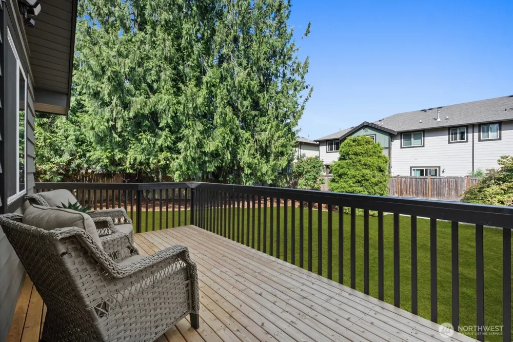 16515 1st Ave SE Bothell, WA 98012