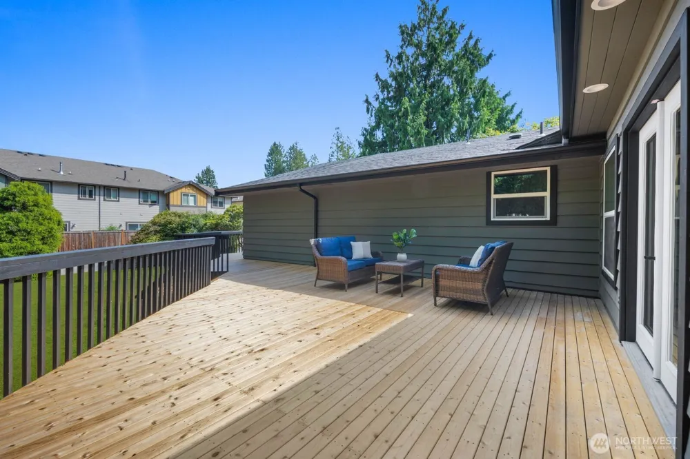 16515 1st Ave SE Bothell, WA 98012