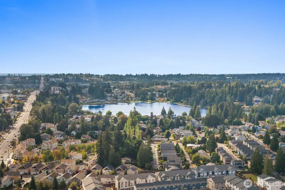 16515 1st Ave SE Bothell, WA 98012