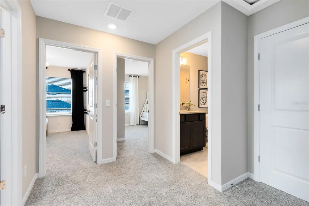 1263 GARDENERS PLACE Orlando, FL 32820