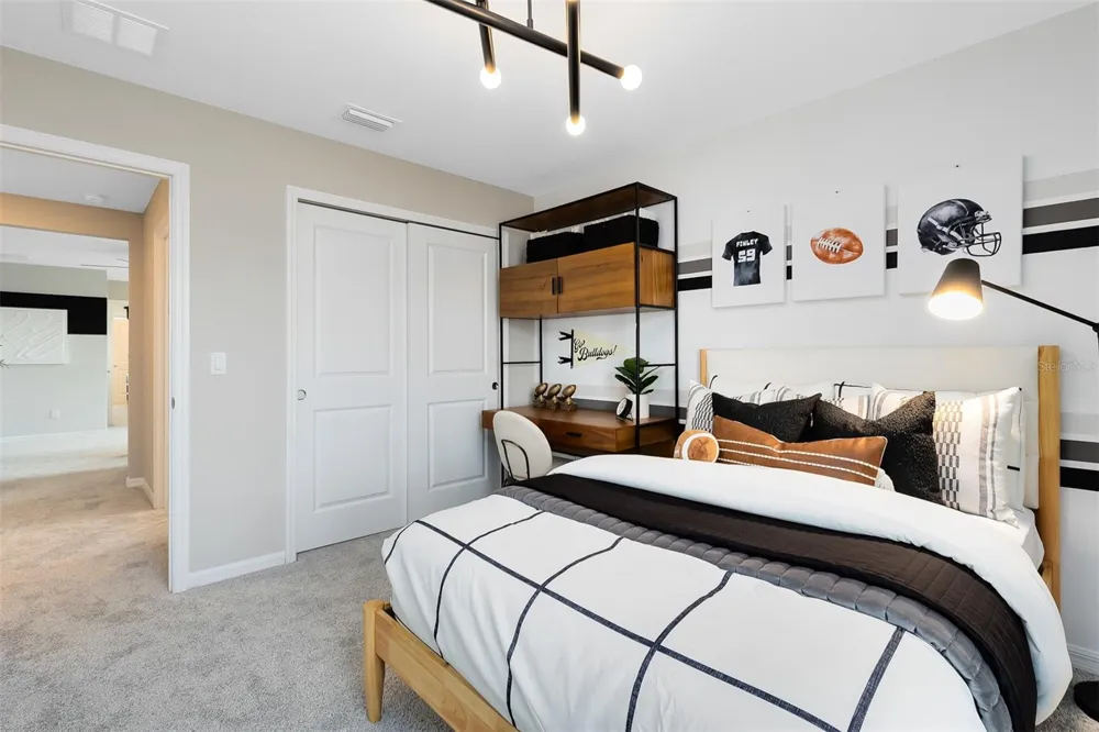1263 GARDENERS PLACE Orlando, FL 32820