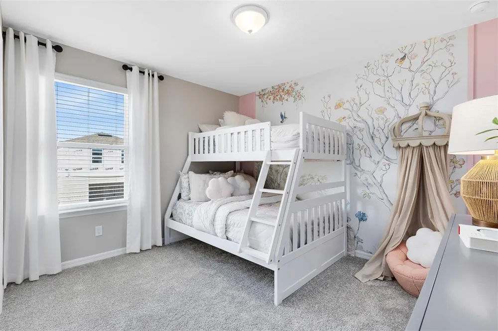 1263 GARDENERS PLACE Orlando, FL 32820