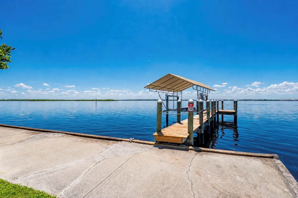 104 NORTHSHORE TERRACE Port Charlotte, FL 33980