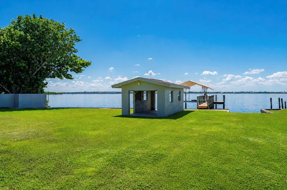 104 NORTHSHORE TERRACE Port Charlotte, FL 33980