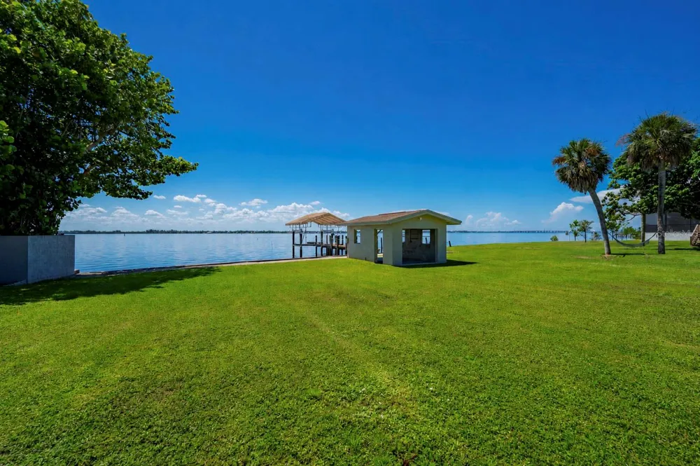 104 NORTHSHORE TERRACE Port Charlotte, FL 33980