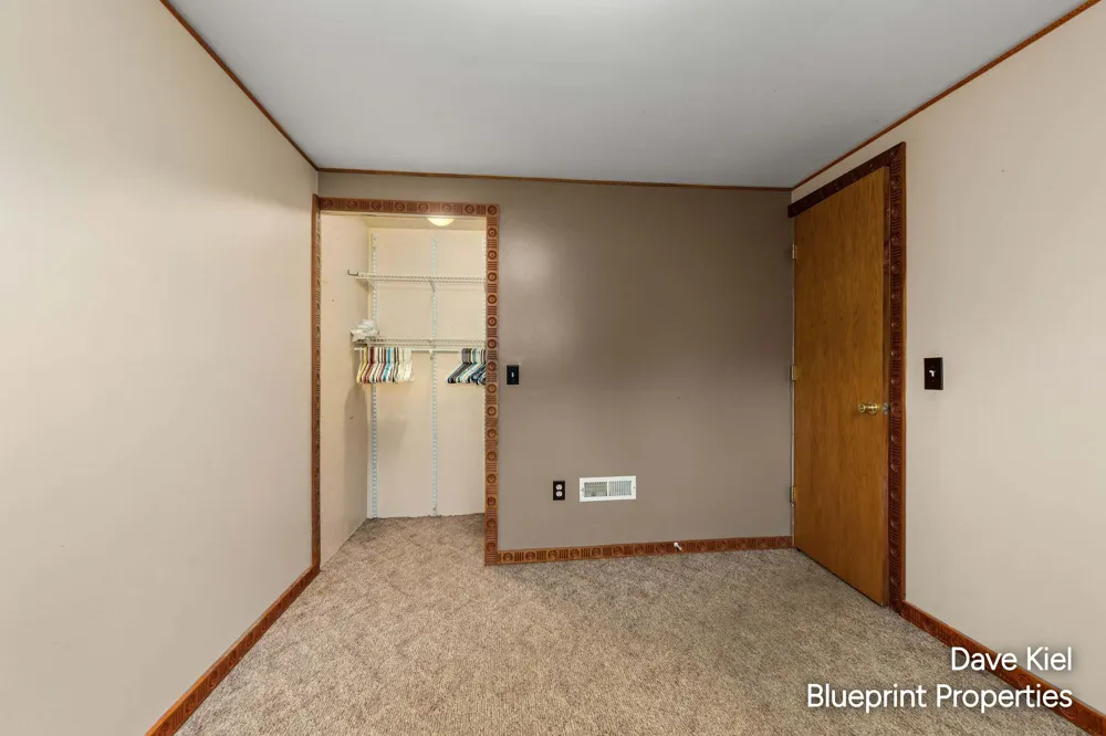 131 Manor Drive Middleville Village, MI 49333