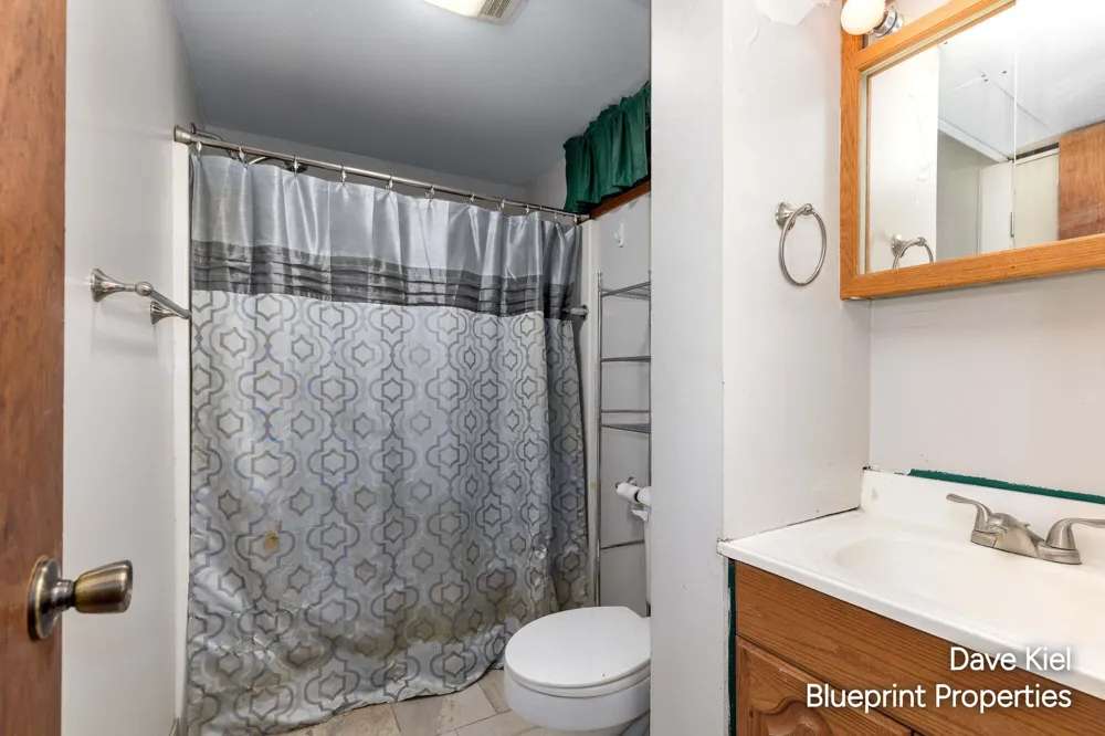 131 Manor Drive Middleville Village, MI 49333