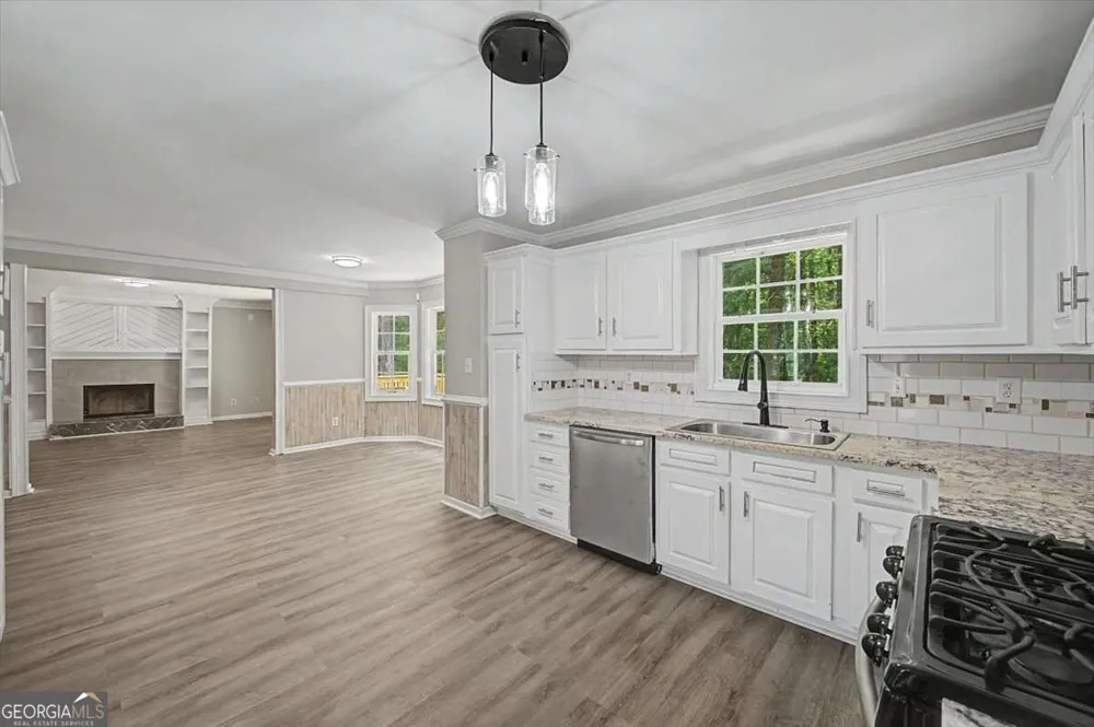 176 Cumberland WAY Dallas, GA 30132