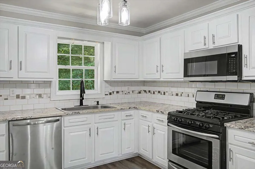 176 Cumberland WAY Dallas, GA 30132