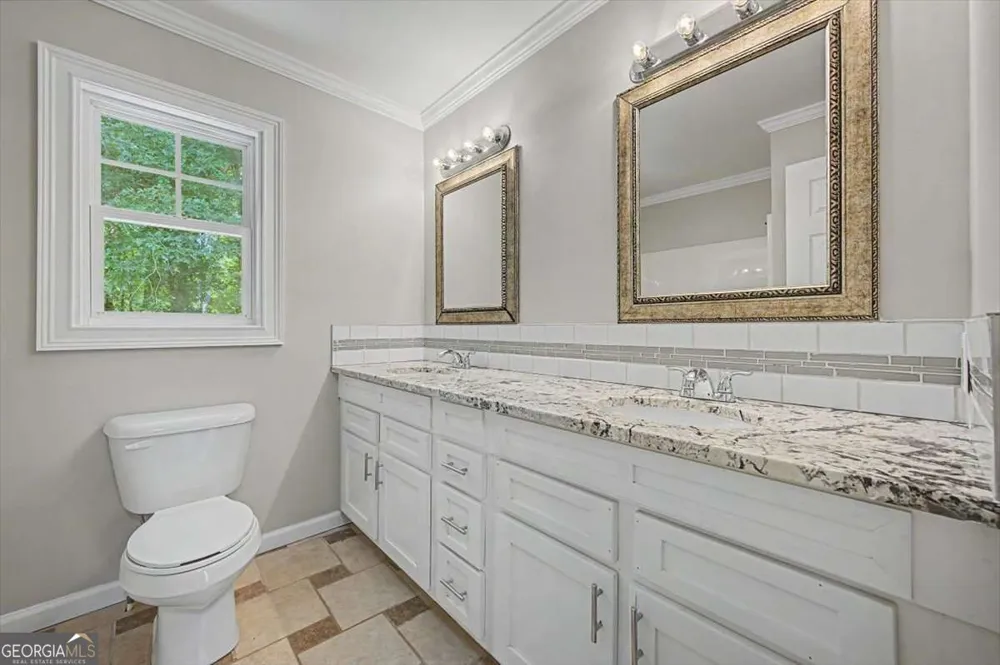 176 Cumberland WAY Dallas, GA 30132