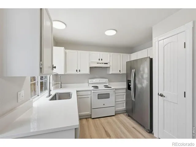 654 W Sandbar Circle Louisville, CO 80027