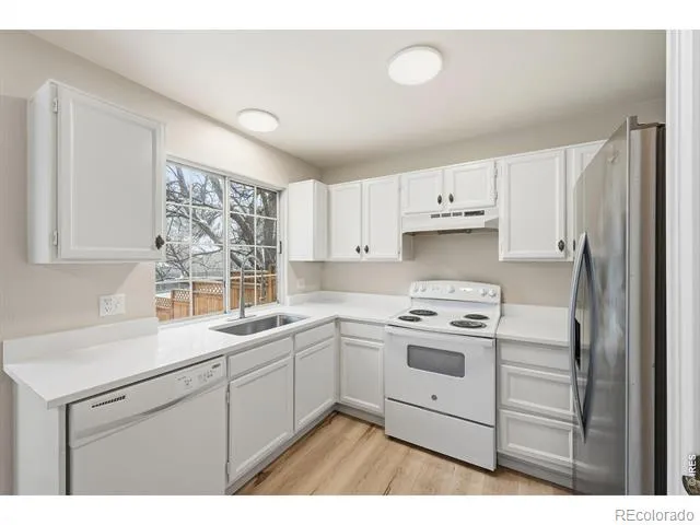 654 W Sandbar Circle Louisville, CO 80027