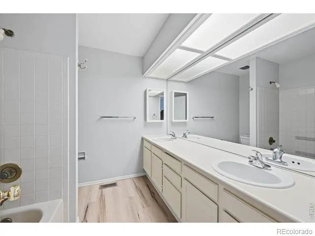 654 W Sandbar Circle Louisville, CO 80027