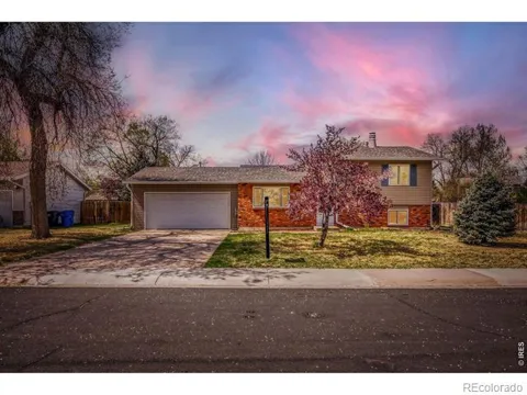 3513 Kingston Circle