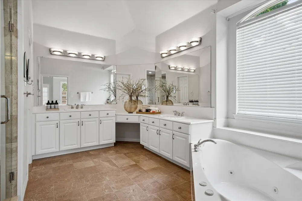 2209 Windy Ridge Court Plano, TX 75025