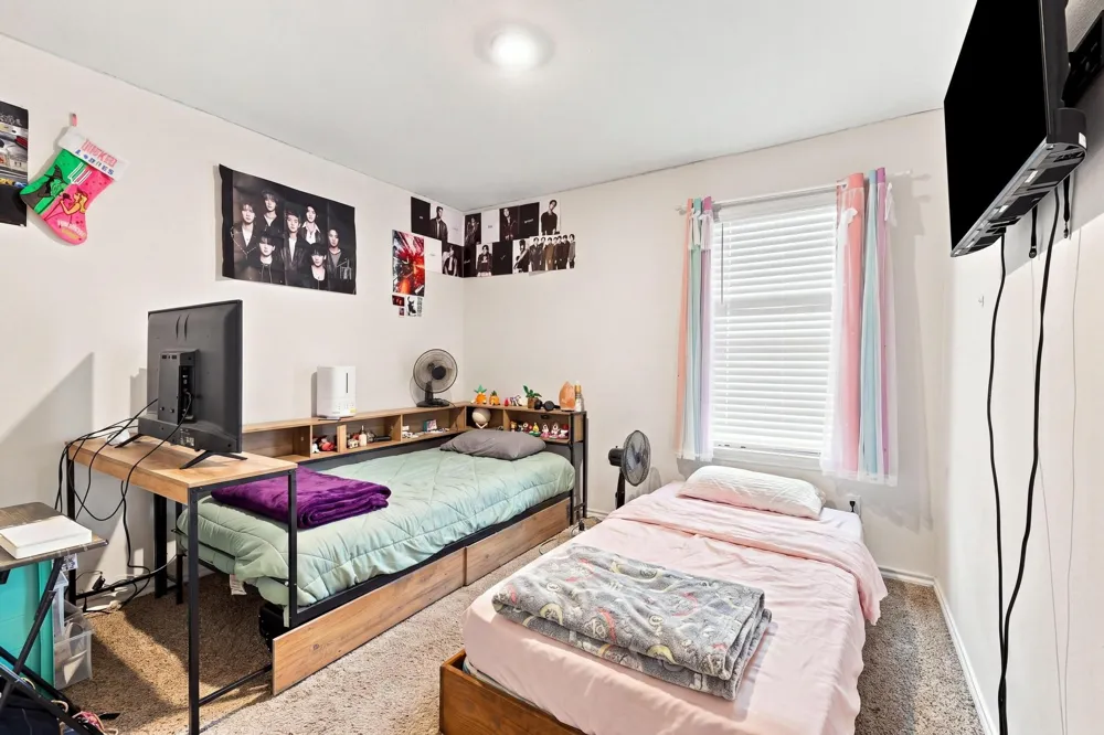 2908 Royal Acres Denton, TX 76209